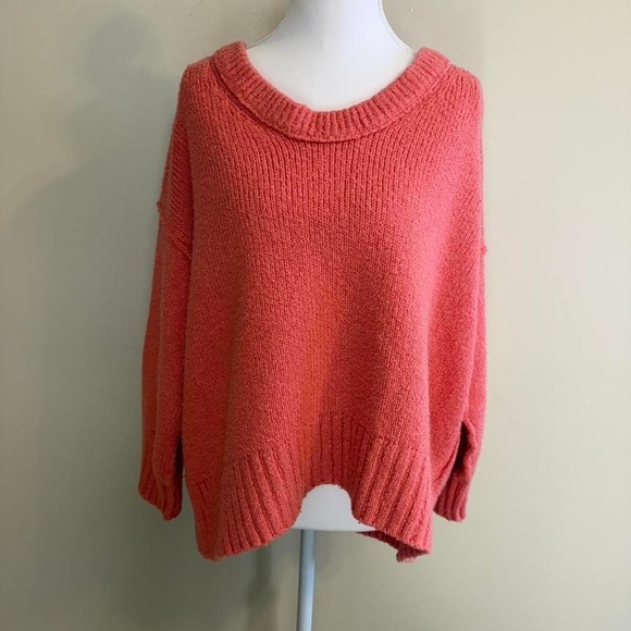 Free People Pink Lightening Brookside Knit Oversized Tunic Sweater Womens Sz XS - Picture 2 of 7